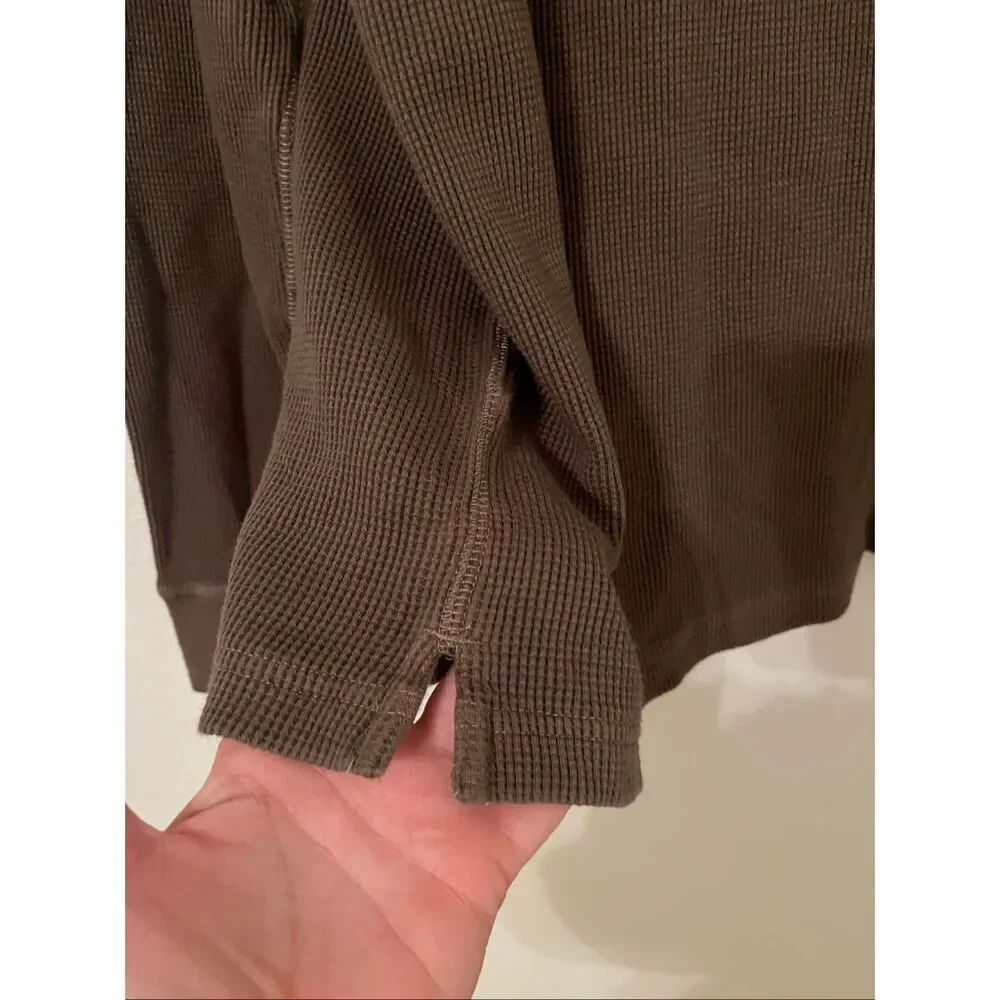 AE77 Long-Sleeve Thermal Top – Brown NEW NWT